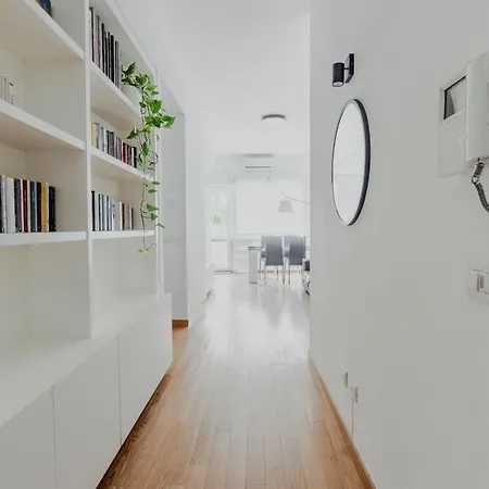 Apartment Photographer's House *