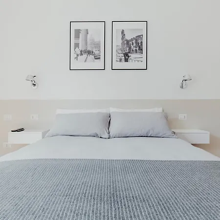 Photographer's House Apartment *
